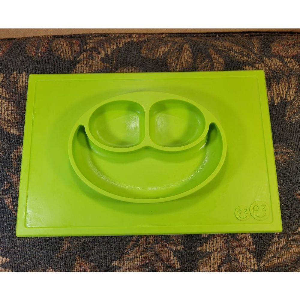 EZPZ Lime Green Happy Mat